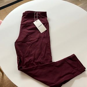 Promover Burgundy Calf-Length Leggings